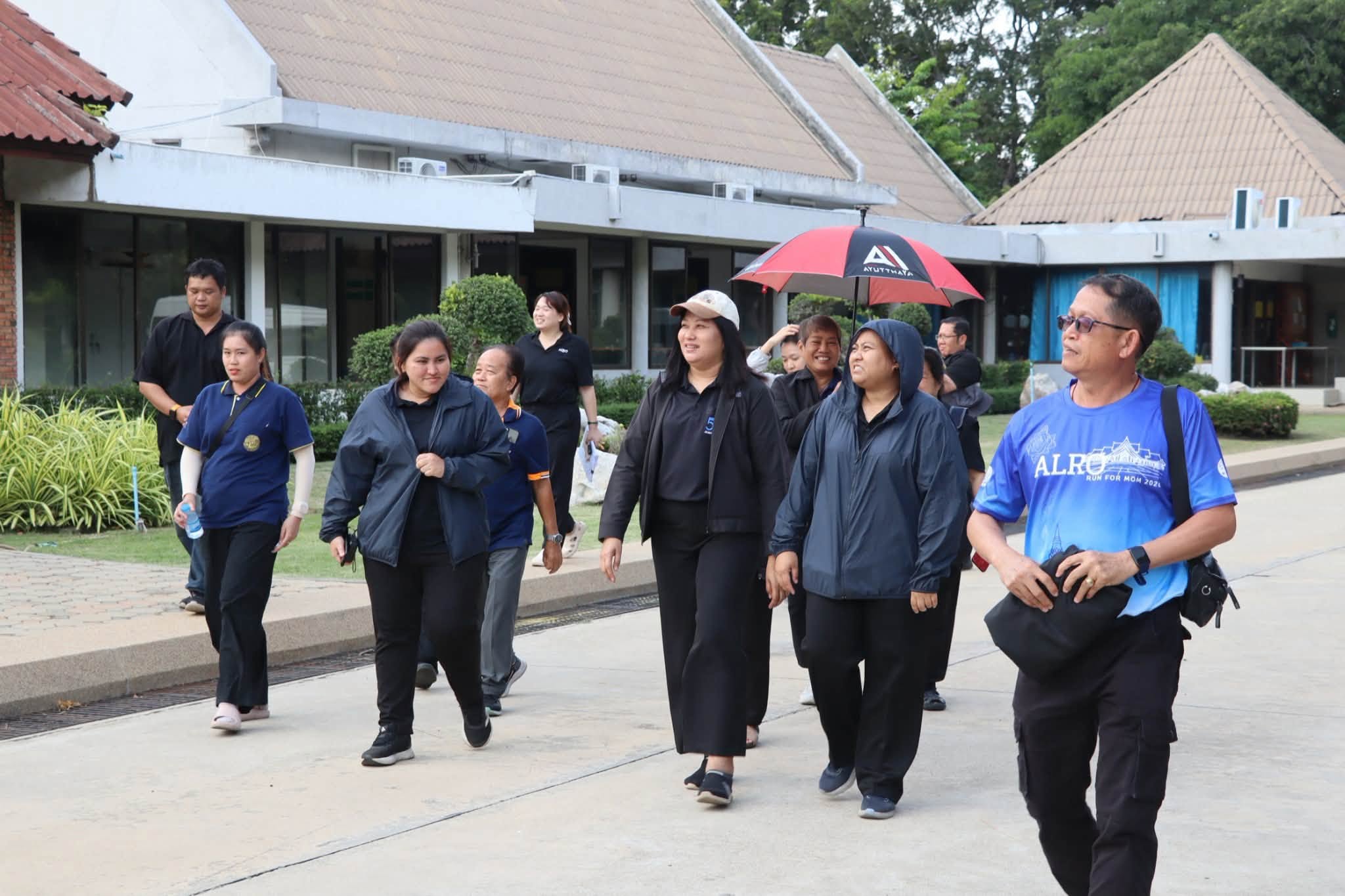title - ผู้ตรวจราชการกรม สำนักงานการปฏิรูปที่ดินเพื่อเกษตรกรรม (ส.ป.ก.) ประชุมตรวจราชการและติดตามความก้าวหน้าผลการดำเนินงานของศูนย์ส่งเสริมและพัฒนาอาชีพเสริมนอกภาคการเกษตร ประจำปีงบประมาณ 2569 ณ ศูนย์ส่งเสริมและพัฒนาอาชีพเสริมนอกภาคการเกษตร